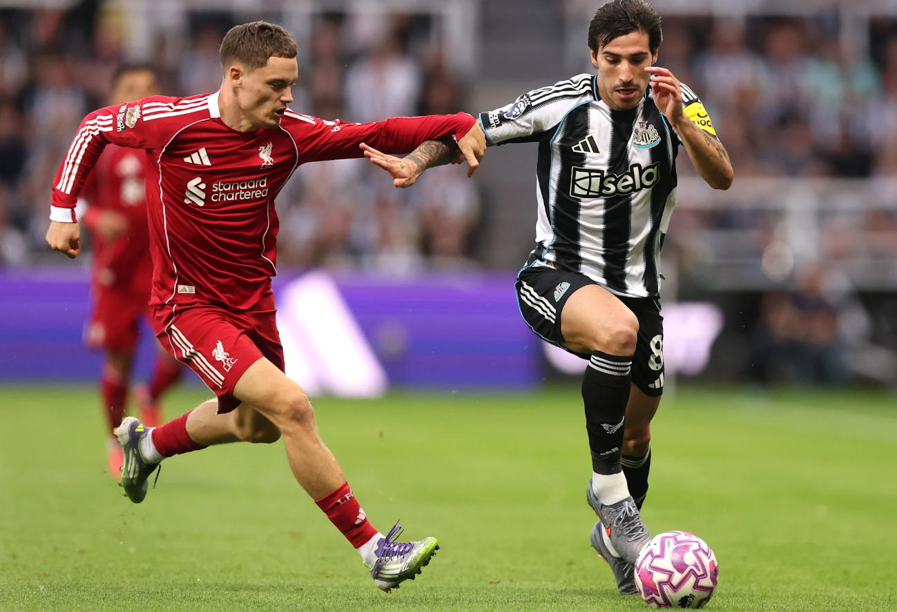 Newcastle United vs Liverpool (02:00 26/08/2025) | Xem lại trận đấu