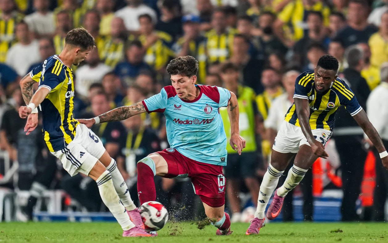 Fenerbahce vs Feyenoord (00:00 13/08/2025) | Xem lại trận đấu