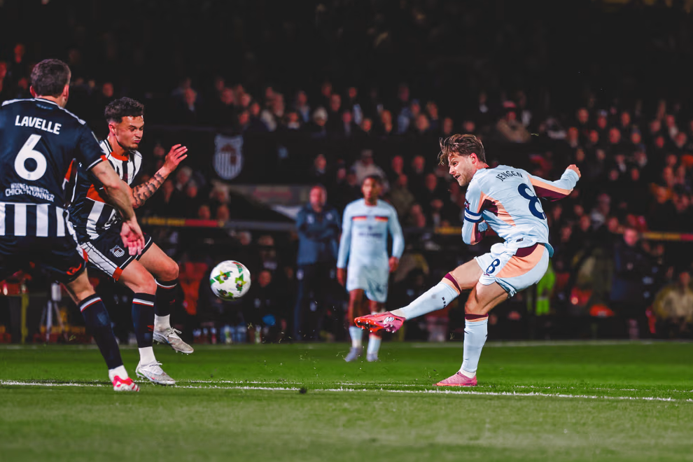 Grimsby Town vs Brentford (02:45 – 29/10/2025) | Xem lại trận đấu