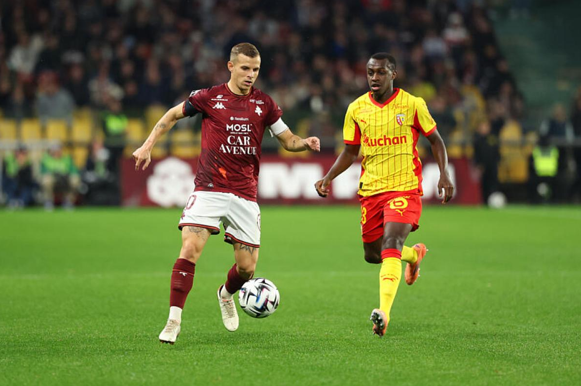 Metz vs RC Lens (01:00 – 30/10/2025) | Xem lại trận đấu