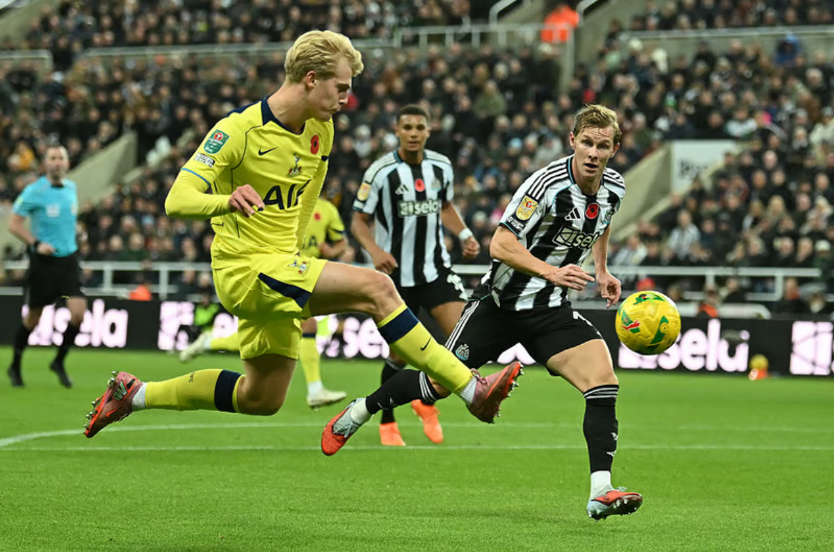 Newcastle United vs Tottenham (03:00 – 30/10/2025) | Xem lại trận đấu